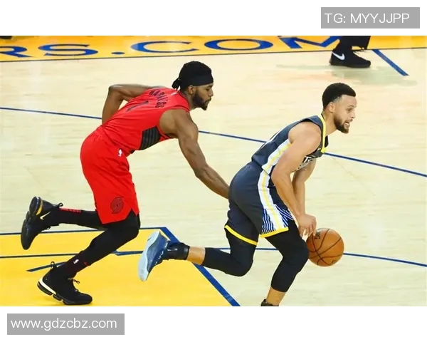 开拓者训练场揭秘助教比约克格伦亲自指导防守战术细节