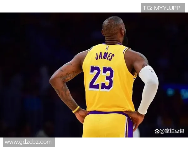 湖人总经理努力满足詹姆斯 “詹东里”是非卖品