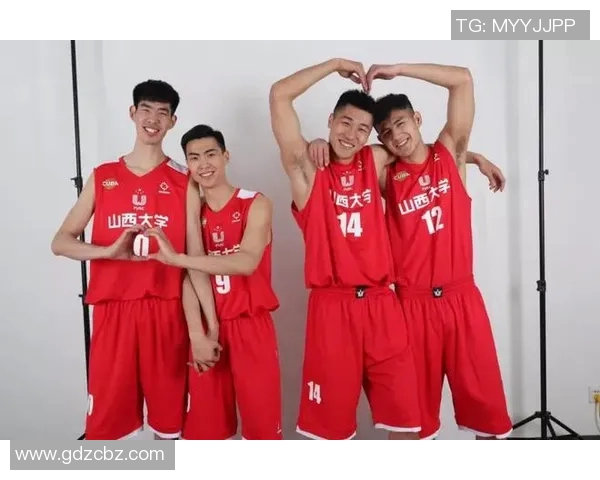 天津男篮晒训练视频:欢迎何思雨 那个阳光开朗大男孩回来了 天津男篮晒训练视频:欢迎何思雨 那个阳光开朗大男孩回来了