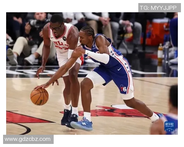 NBA半场:马克西22分,76人75-56领先公牛 NBA半场:马克西22分,76人75-56领先公牛