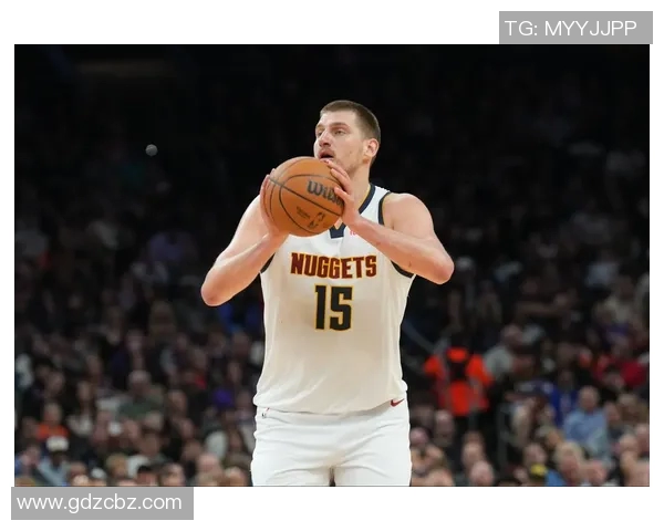 约基奇生涯第13次单场至少35分15篮板10助攻 与大O并列历史第一 约基奇生涯第13次单场至少35分15篮板10助攻 与大O并列历史第一