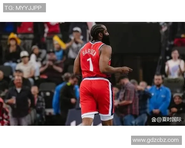 快船单节轰出29-16,从最多落后12分到反超7分 快船单节轰出29-16,从最多落后12分到反超7分