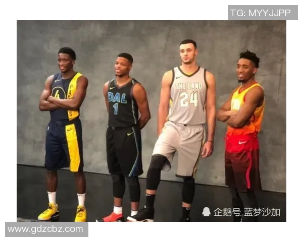 勇士123-114逆转爵士 球员评价：4人满分，5人及格，2人低迷