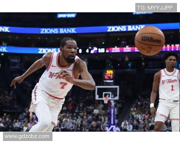 杜兰特:当谢泼德&小贾巴里打出如此表现 我们的球队就会焕然一新 杜兰特:当谢泼德&小贾巴里打出如此表现 我们的球队就会焕然一新